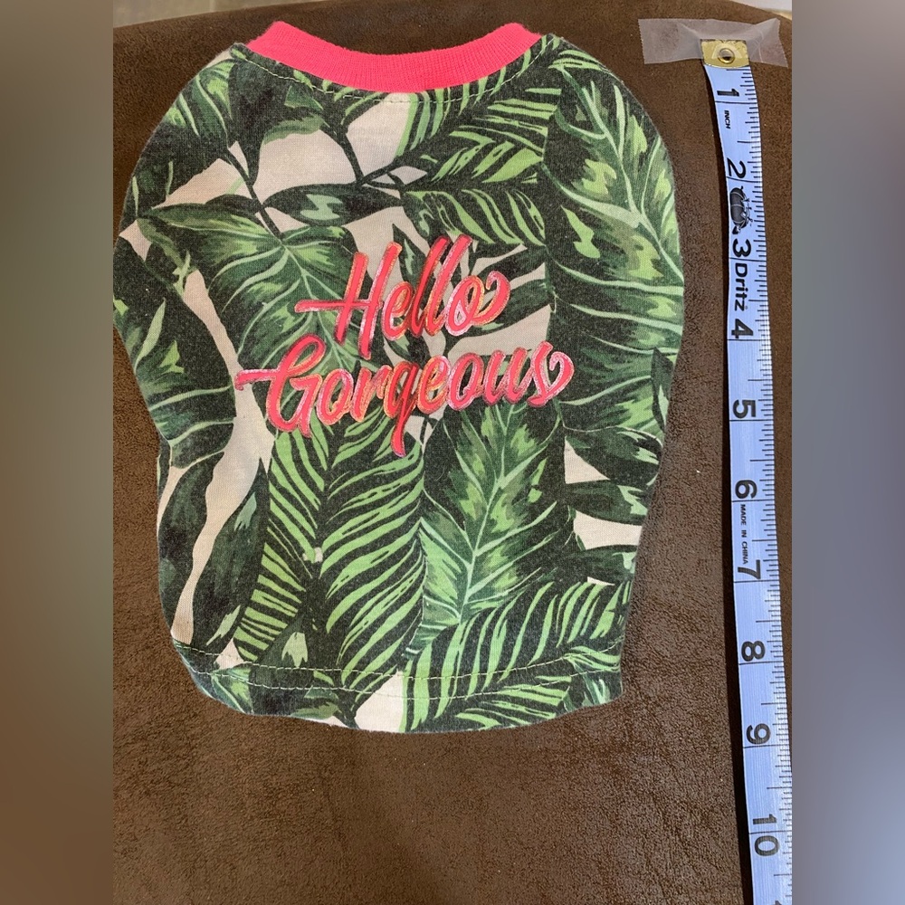 Top Paw Green Leaf Print Dog Sweater with Pink Trim